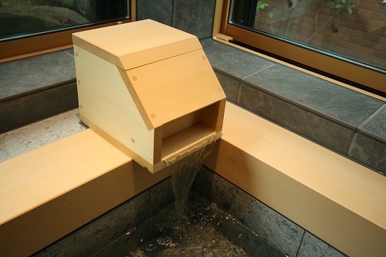 毎日が温泉気分で。