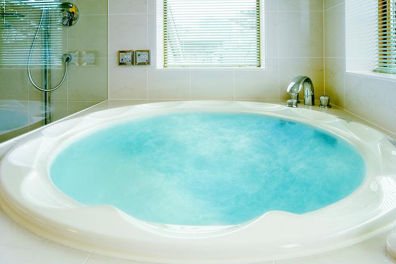 TOTO社製スーパーエクセレントバス。