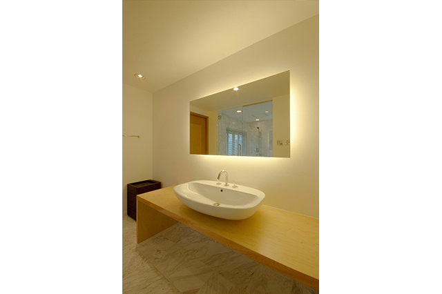 オーダーメイド洗面化粧台。