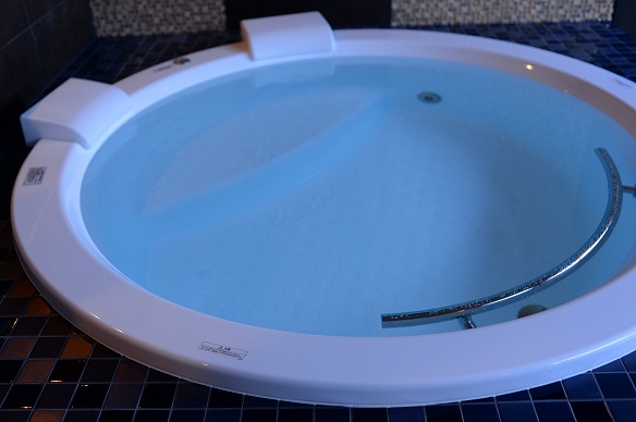 半身浴のためのステップもついています。