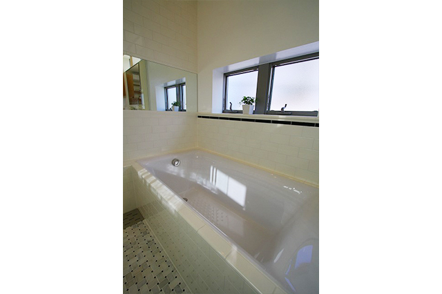 洗面室とバスルームのリフォーム