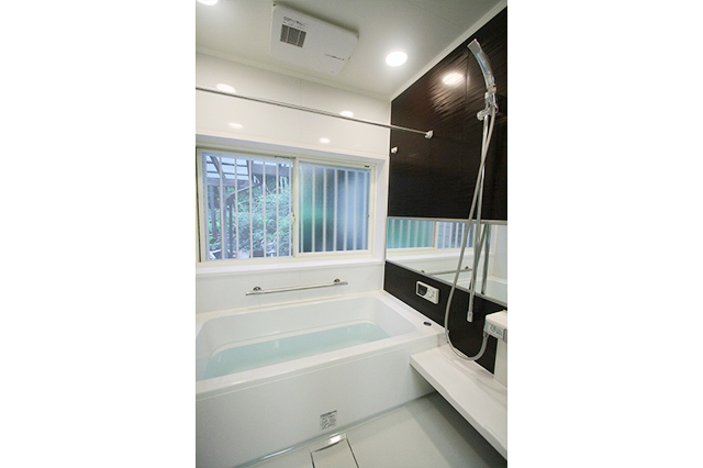 1620タイプのユニットバス。