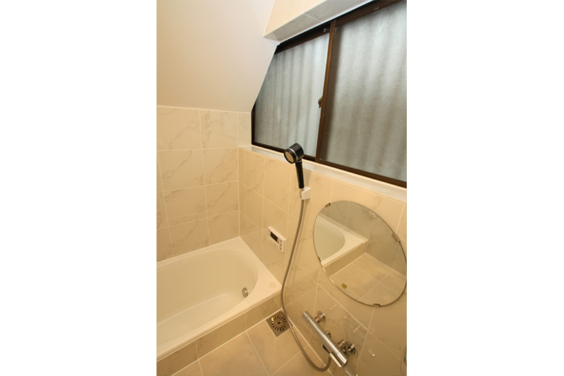 排水口は、位置を移動し流れを良くしました。