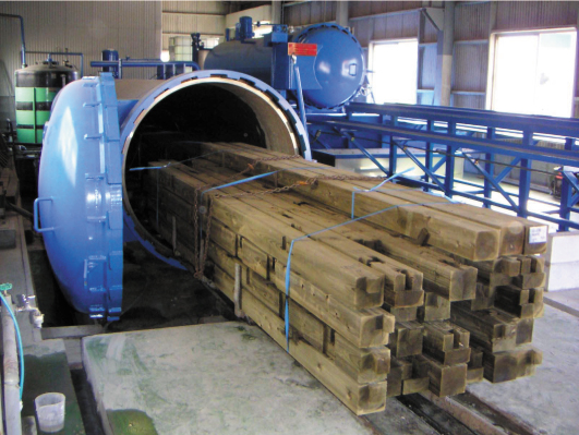 ランバーテック社さんの長野県産の杉材