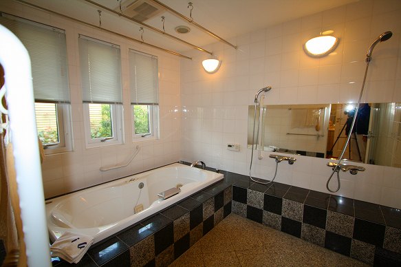 オーダーメイドで創る「創作バスルームシステム」