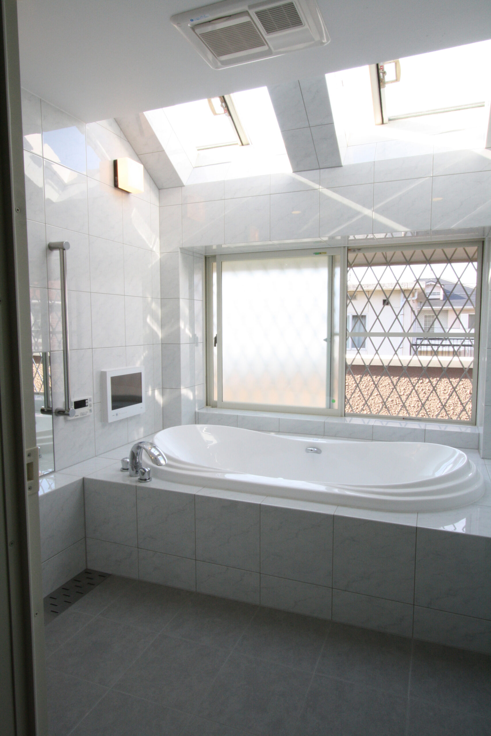 建物の形状が特殊なお宅の浴室リフォーム例