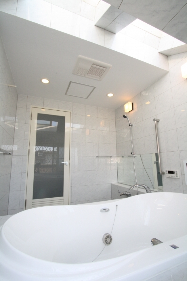 建物の形状が特殊なお宅の浴室リフォーム例